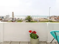 Stunning Beachfront Apartment Hotel a Bexhill-on-Sea