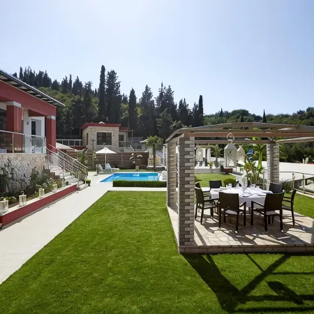 Karvouno Villas