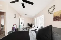 Death Valley/Las Vegas - Pahrump Vacation House #1, Book Readaways-Healthy Mind