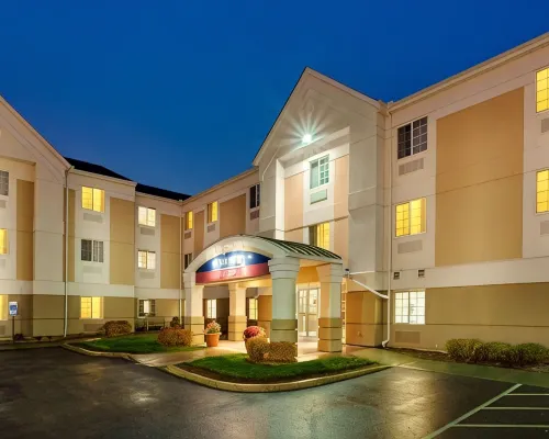 Candlewood Suites WINDSOR LOCKS BRADLEY ARPT by IHG Hoteles en Windsor Locks
