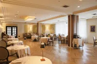 Perugia Plaza Hotel - Breakfast