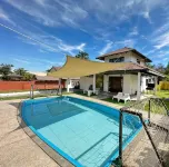 Lot 1319 - A'Famosa Melaka Bungalow Pool BBQ KTV -  Ferienhäuser