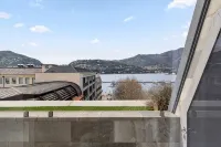 Royal Lakeview Penthouse by Aura Luxury Collection