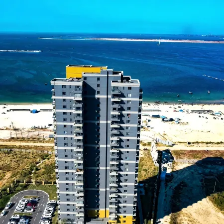 Qiyue Seaview Serviced Apartment (Yingkou Shanhai Plaza Branch)