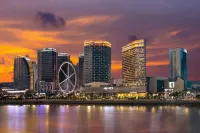 Meiju Seaview Light Luxury Apartment (Quanzhou Donghai Taihe Branch) - Condos