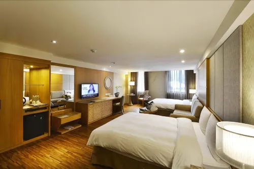 Apollo Hotel - Park Yeri