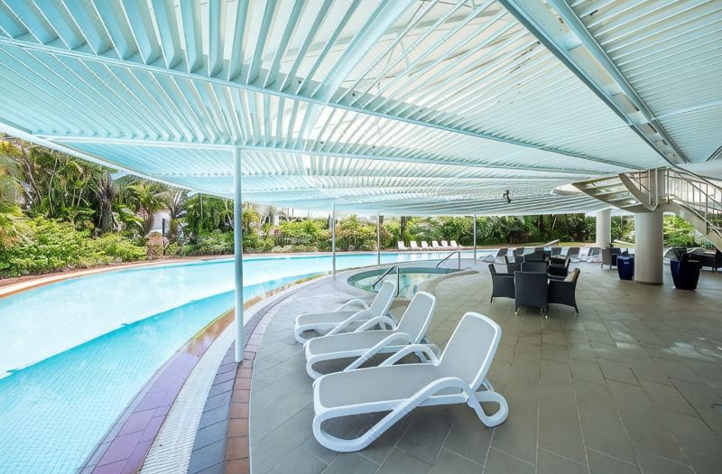 Hilton Cairns photo 4