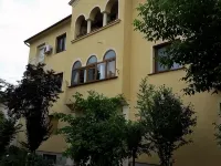 Moonlight Central Apartments Hotels in Oradea