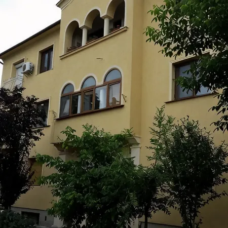 Moonlight Central Apartments