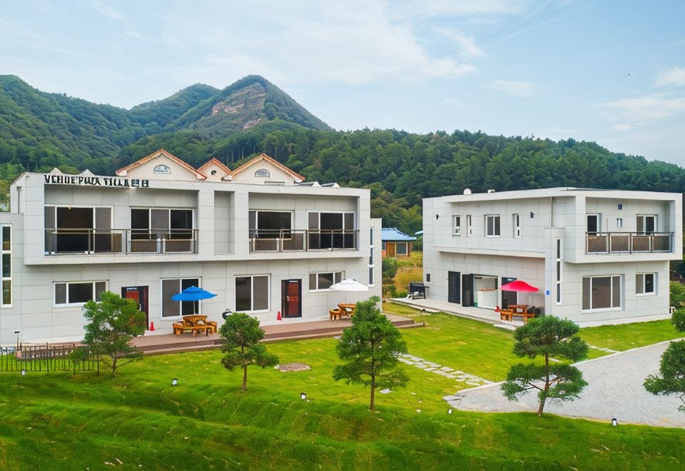 춘천(남이섬) 노블풀빌라 호텔 구성 및 특징 이미지