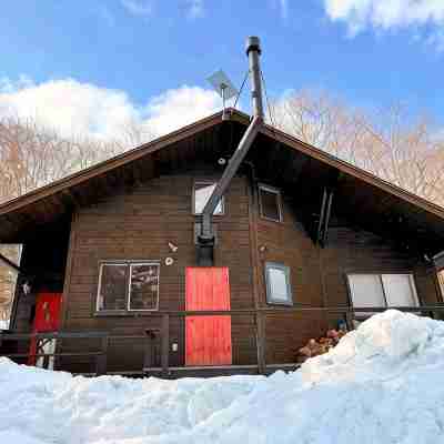 Stay in Toya. BBQ Cabin near Toya,Rusutsu&Niseko Hotel Exterior
