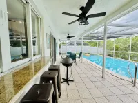 Sunrise Family Haven: Private Pool & Scenic Vistas Hotels in Sunrise