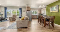 Lighthouse-Themed, Fastest WiFi, 2 King Beds Home - 4-Star