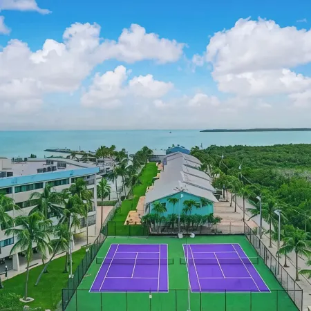KEY LARGO Lake View Townhome