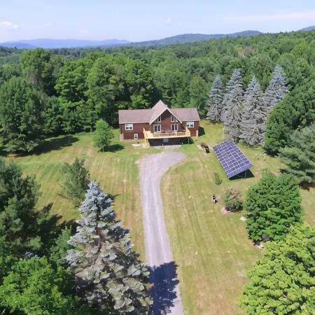 Catskills Retreat with Theater, Hot Tub and Games