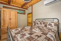 Modern High End Cabin #2 on Horsehead Lake