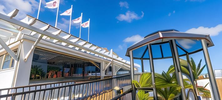 Arena Beach Hotels in Maxorata