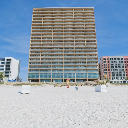 Direct Beachfront Lazy River Waterslide Hot Tubs-Walk to Restaurant's and Bar's