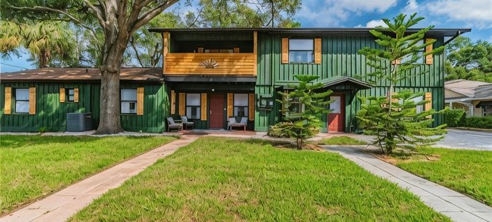 Sleeps 22 - Just Min to Clearwater Beach & Indian Rocks Beach Hotels in Largo