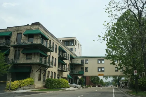 Fantastic Penthouse Downtown Grand Haven! Harbor Front Views! Walk Everywhere! - 무료 와이파이