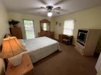 Spectacular - Main Lake Home - Huge Dock - Sleeps 18 - balcony