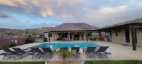 Stay at ZION ESCAPE LaVerkin! PRIVATE HOME with PRIVATE POOL and HOT TUB! - Pools