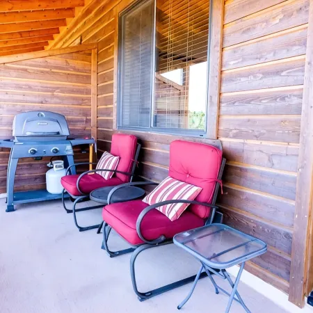 Spacious 2 BR/2BA  with Great Views near Fool Hollow Lake
