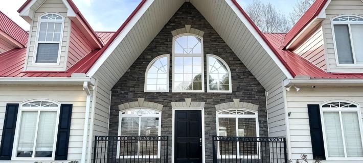 Lakefront Villa 1 / Dock Access Hotels in Randolph County