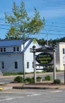 Cozy 1 bedroom cottage on Lincolnville Beach - 4-Star