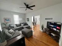 Happy Hen House 2-Bedroom House w/ Amazing Front Porch and Backyard Chickens - Wifi