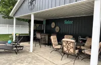 The Perfect Getaway - minutes to Cedar Point & Kalahari,  Fishing Boats Allowed! - Wifi