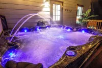 Lux Home, Hot Tub, Firepit, Game & Movie Rooms, Boone-12Min - Chalets