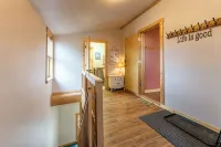 A Taste of Ely 2 BR apartment