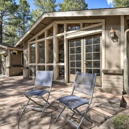 Troxler Pines! Arcade/Grill/AC!