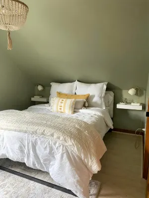 Cheerful, modern 2 bedroom loft apartment on the Coast of Maine - 3성급
