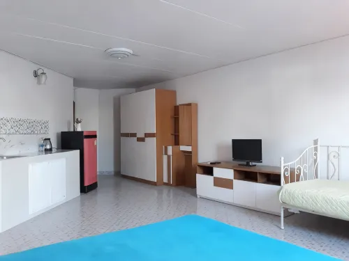 Popular condo-IMPACT T5 Bldg By Kim Transfers Thailand - 2-Star