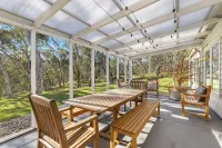 Luxury Snowy Mountains | Sleeps 6 | Crackenback - 4-Star