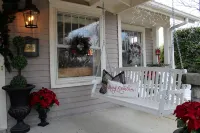 The Dahl House in the heart of Historic Downtown Franklin - 3-Star