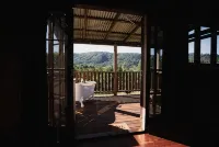Ironbark Luxury Farm-Stay & Highland Cows.