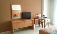 Balaju Hotel & Suites - balcony