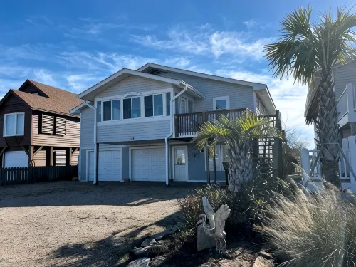 Pearl of the Sea - Waterfront Both Sides of Home .... BRING YOUR BOAT! - 4-Star