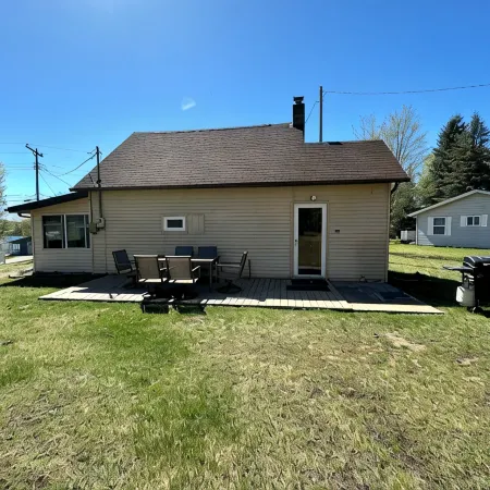 Rocky Racoon's Rustic Retreat at Sage Lake!  Dock slip & tons of fun await!!