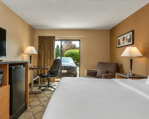 Comfort Inn Hotels in Pickering