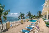 NEW! Modern Beach/Oceanfront Condo - STUNNING! Seabreeze Villas - Strand