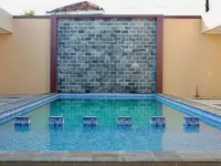 El Malik Hotel Sumenep Hotels in Sumenep