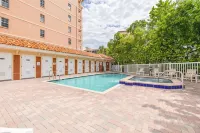 Perfect CB Location - 6th Floor Condo - Beautiful Waterfront View - 3 Bed/2 Bath - Private Pools