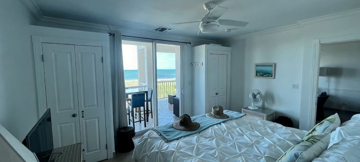 Oceanfront 2Bed Condo Hotels in Wheeland Settlement