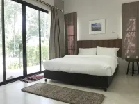 The Monkey Resort Donheang - Parkering