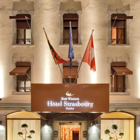 Hôtel Le Square Отели рядом с достопримечательностью «Железнодорожный вокзал Корнавин»