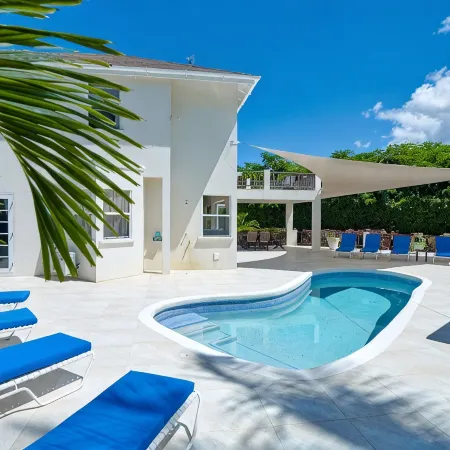 Luxury 6 Bed Villa With Pool, Mullins Bay